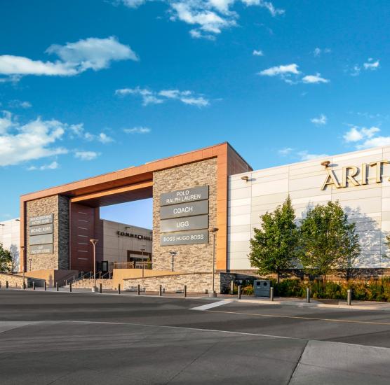 Outlet Collection at Niagara